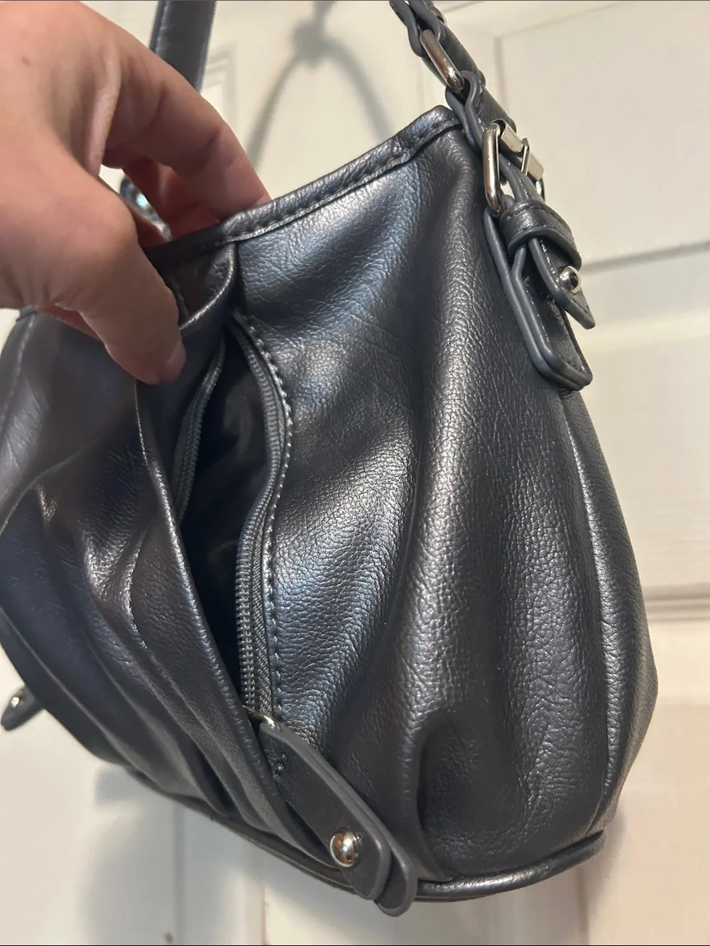 Nine & Co. Gray Faux Leather Shoulder Bag
